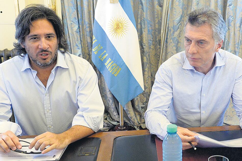 El presidente Mauricio Macri junto al ministro de Justicia, Germán Garavano.