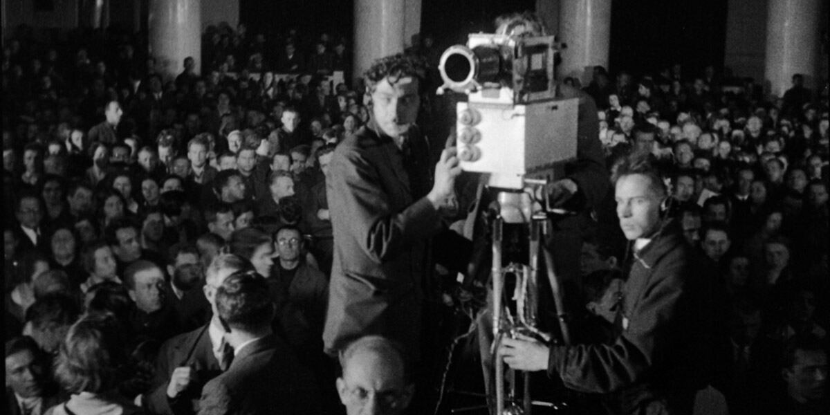 La filmación original es de un virtuosismo que los rodajes en directo raramente alcanzan.