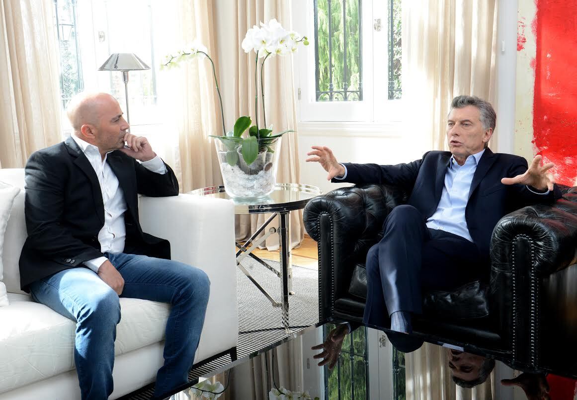 Sampaoli y Macri durante su charla en Olivos.