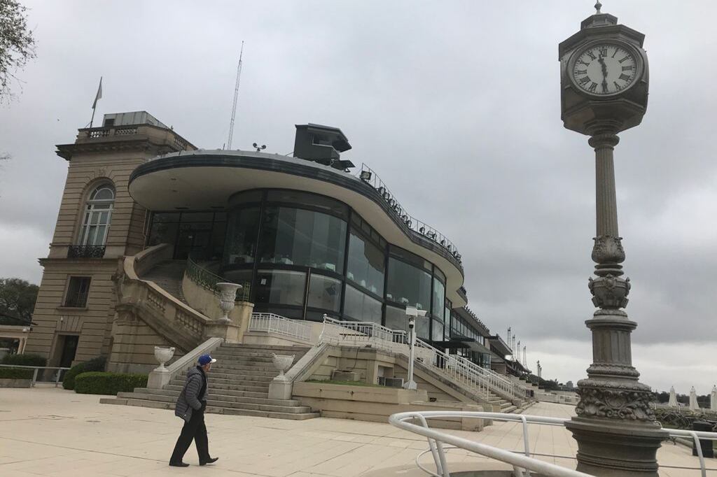 Podrían caer algunos chaparrones en el AMBA.