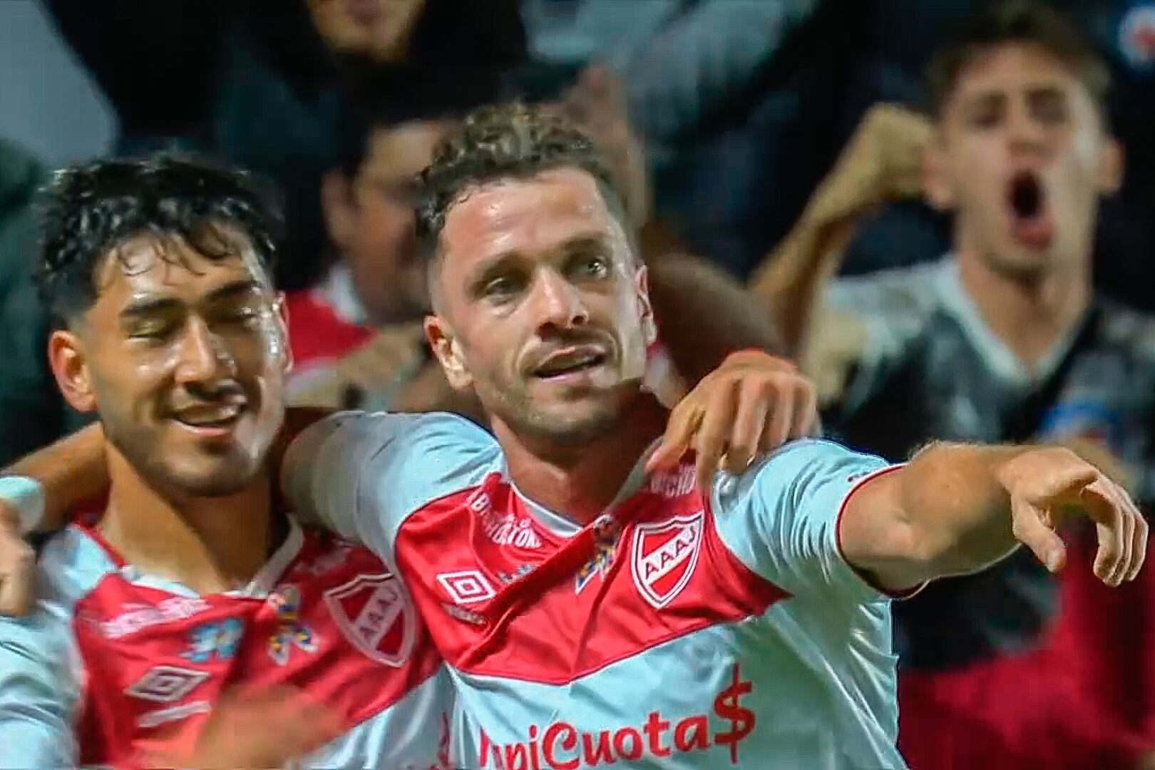 El delantero Tomás Molina metió el tercero.