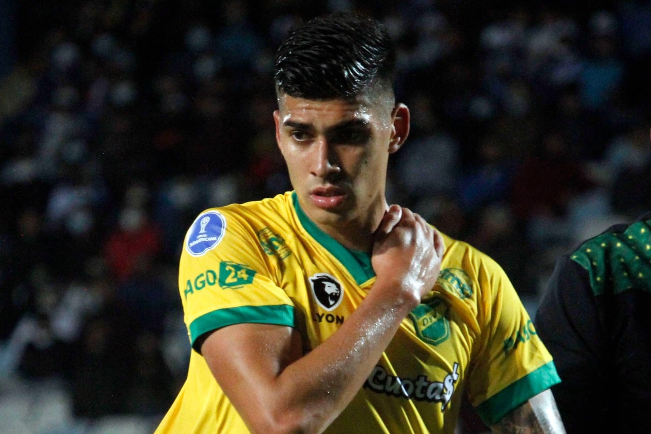 Frías tiene 24 años de edad