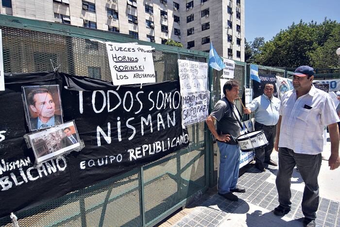 La denuncia del fiscal Alberto Nisman ya fue cerrada, pero la DAIA insiste en Casación.