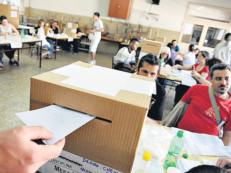 En las elecciones nacionales se votará con el sistema habitual de boletas.