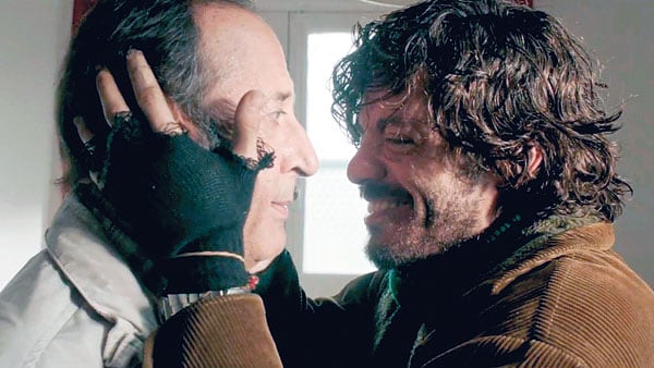 Bo exhibe su capacidad en la elección y dirección de actores.