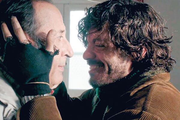 Bo exhibe su capacidad en la elección y dirección de actores.