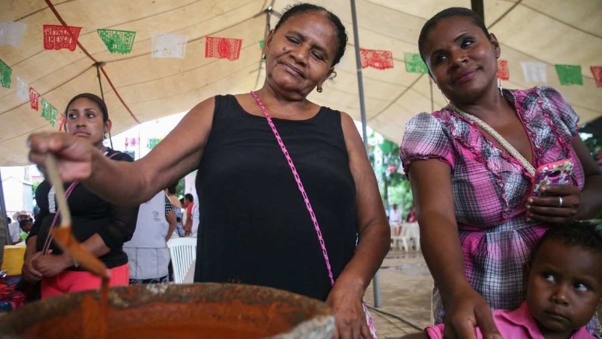En América, niñas y mujeres afrodescendientes pobres encabezan las franjas más perjudicadas