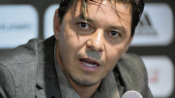 Gallardo va con un mix a Córdoba.