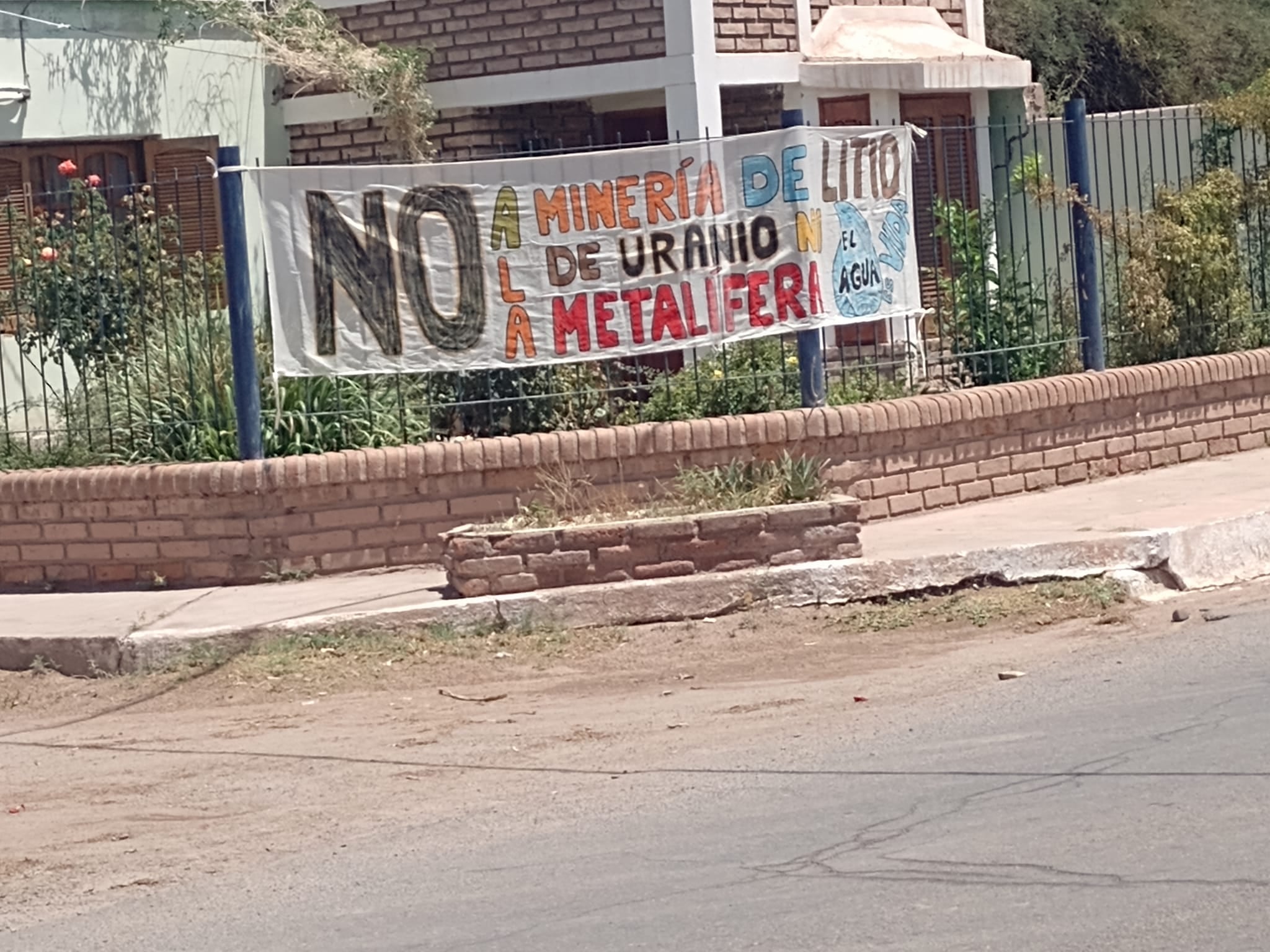 Vinchina está ubicada a mas de 300 km de La Rioja.