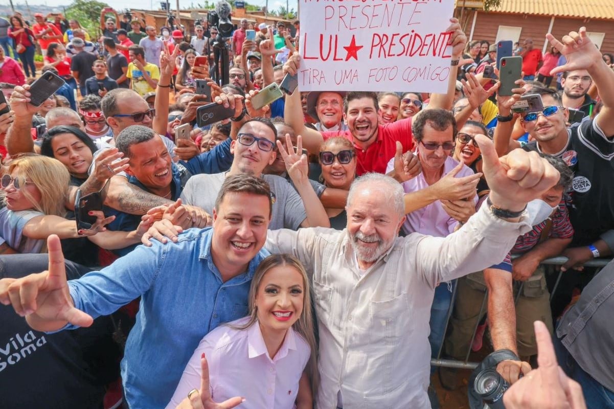 Lula da Silva presentó su precandidatura presidencial en Brasil. Imagen: @LulaOficial.