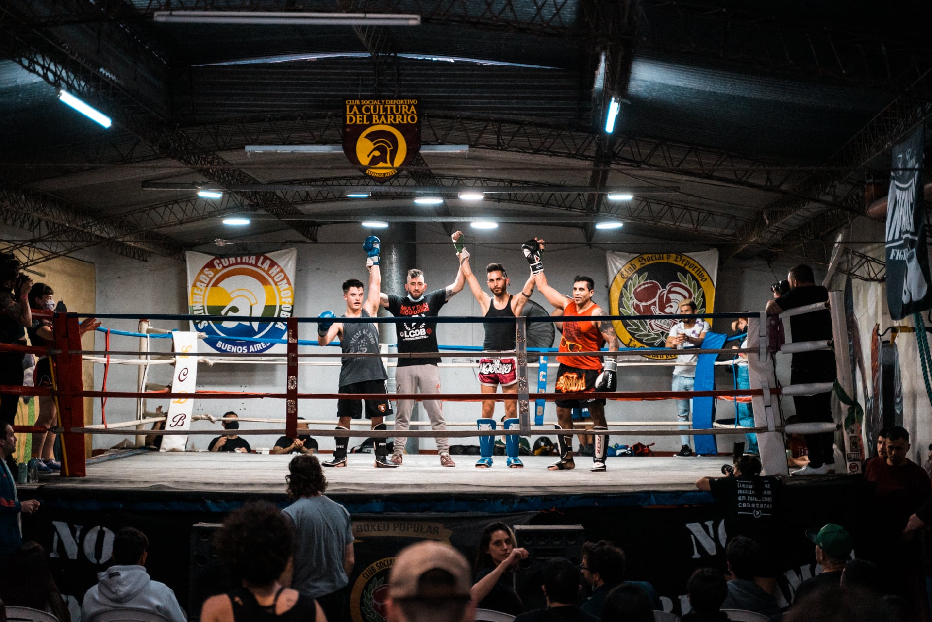 El ring profesional de "La cultura del barrio", en la calle Murillo al 900.