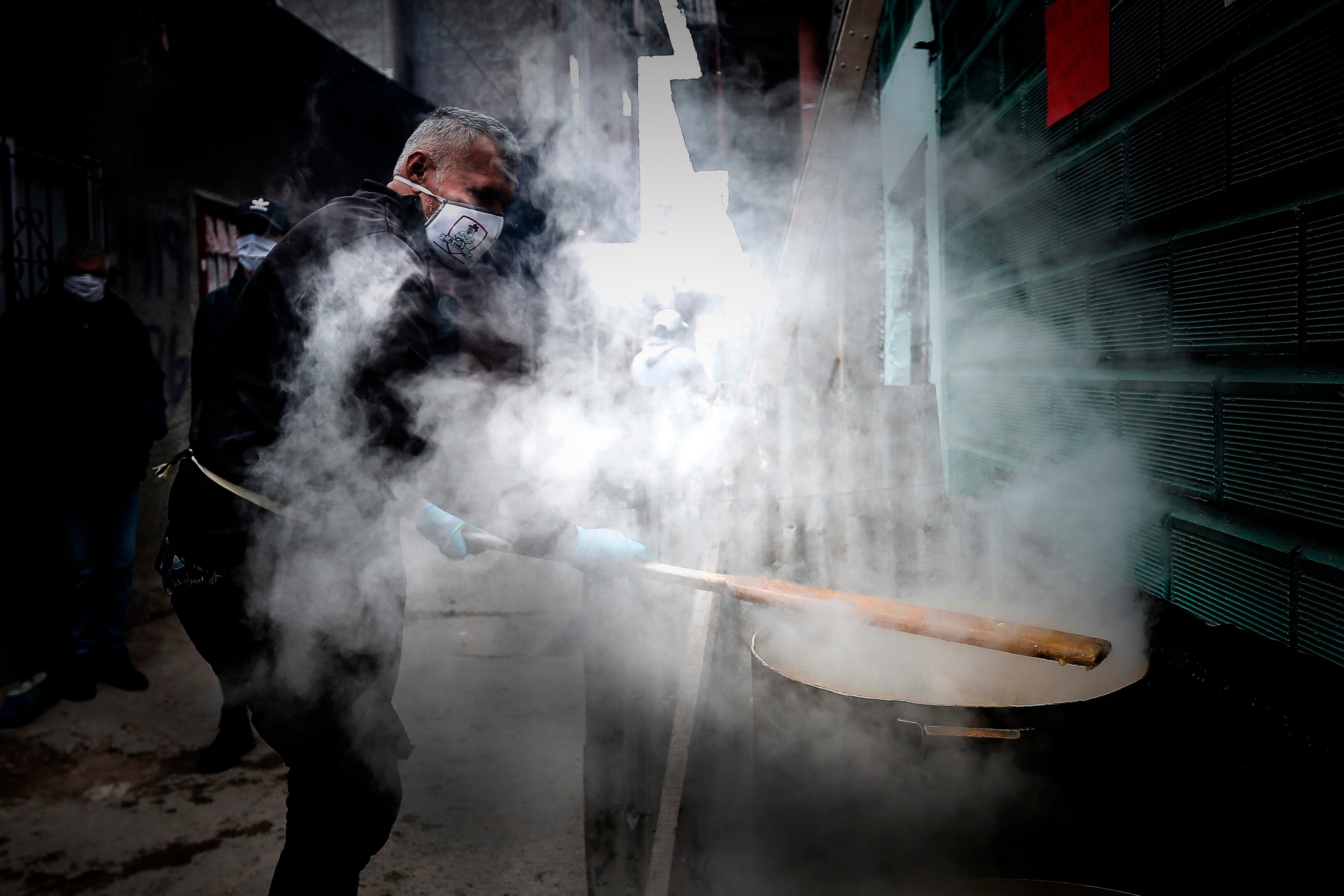 El 80 por ciento de los migrantes no recibe ningún tipo de ayuda social.