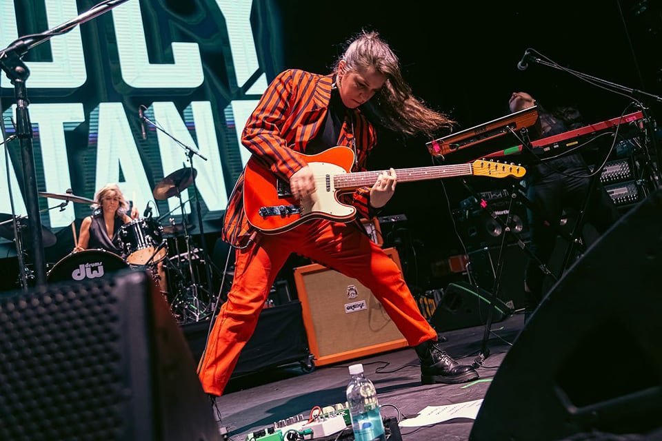 Lucy Patané trae todo su power al festival Fuga.