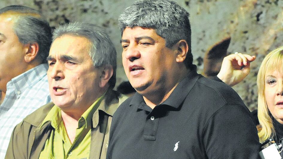 El sector de Moyano realizó un plenario del que participó el triunviro Juan Carlos Schmid.