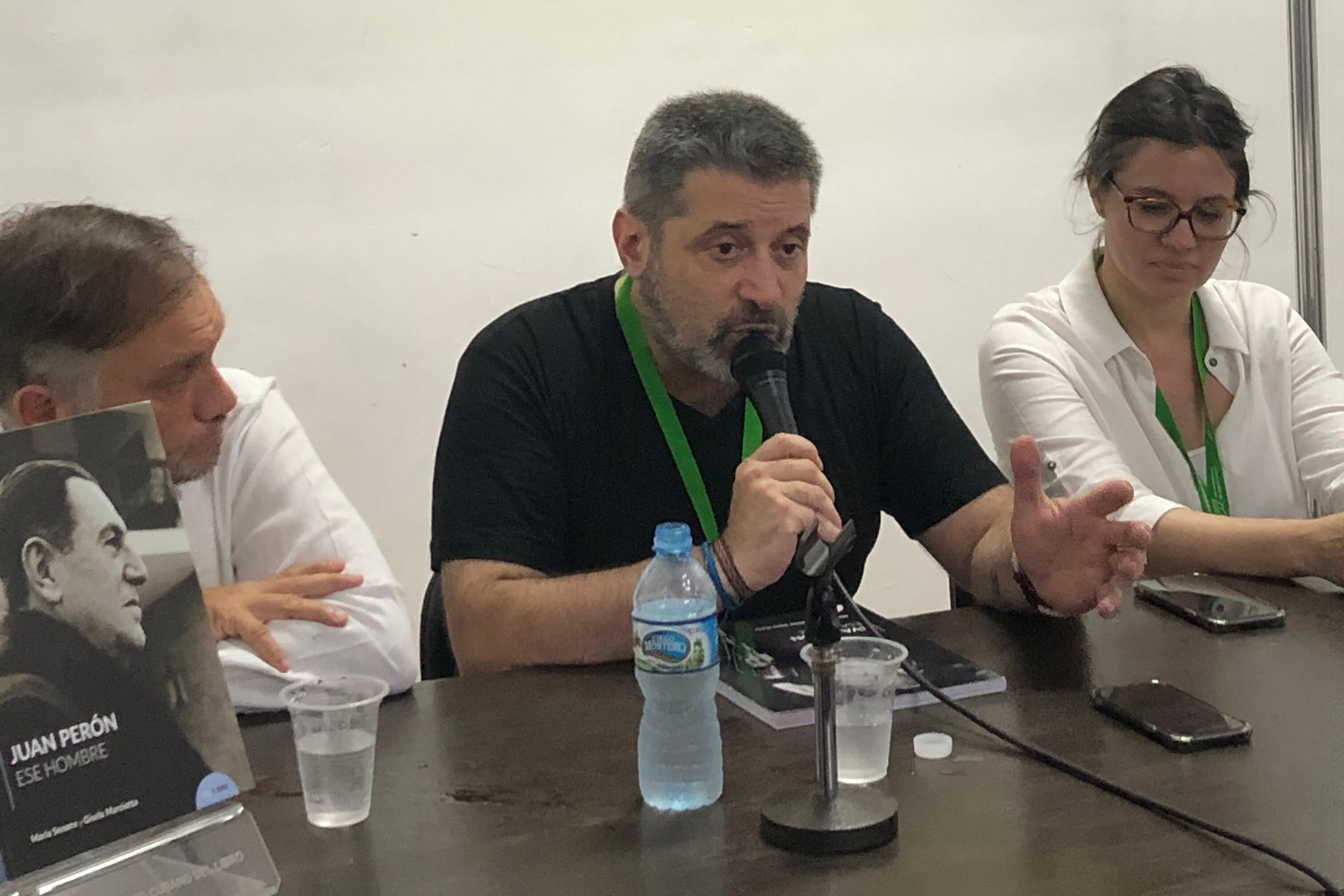 La presentación de Santa María y Marziotta fue en la sala José Antonio Portuondo.