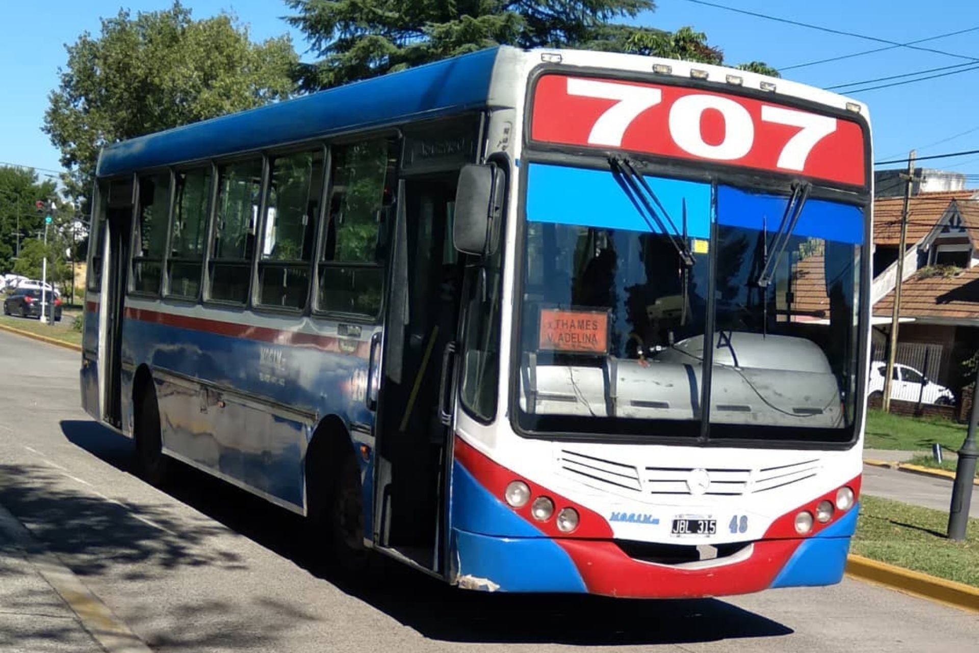 Sorpresivo paro de colectivos 