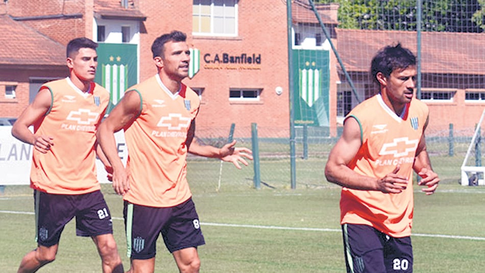 Cvitanich y Bertolo, titulares hoy frente a Independiente del Valle.
