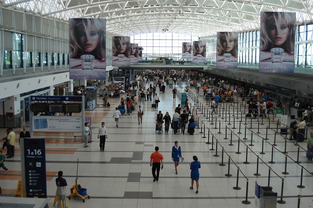 Crece el turismo hacia Brasil y Chile.