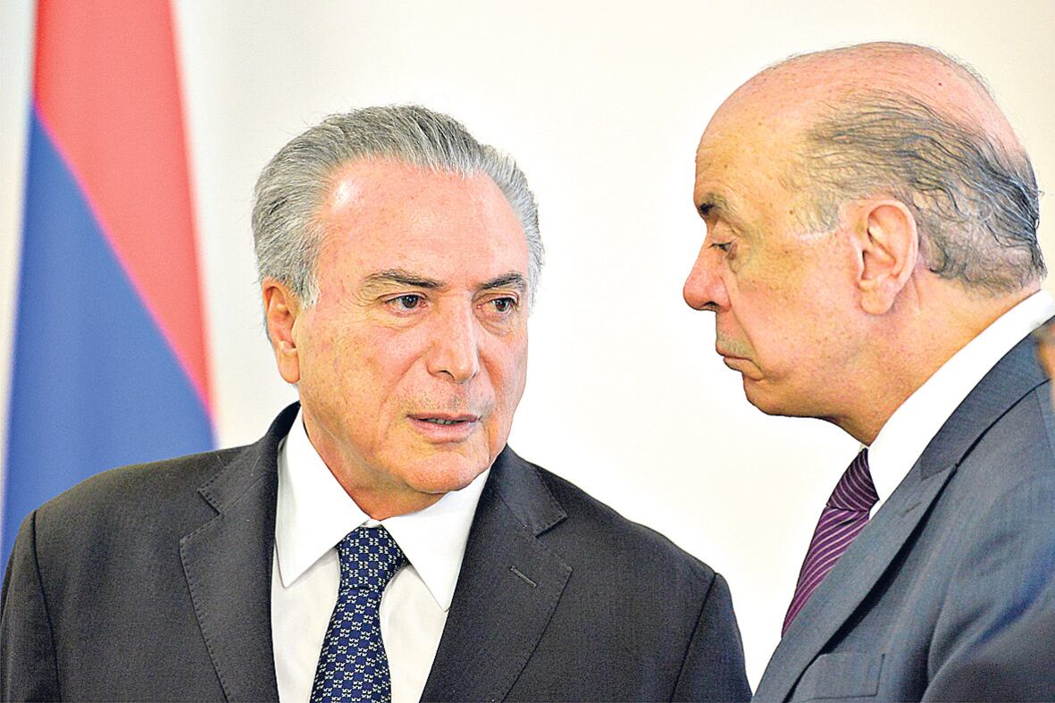 Temer fue uno de los primeros presidentes en elogiar al ganador Trump; Serra ahora se distancia de Clinton.