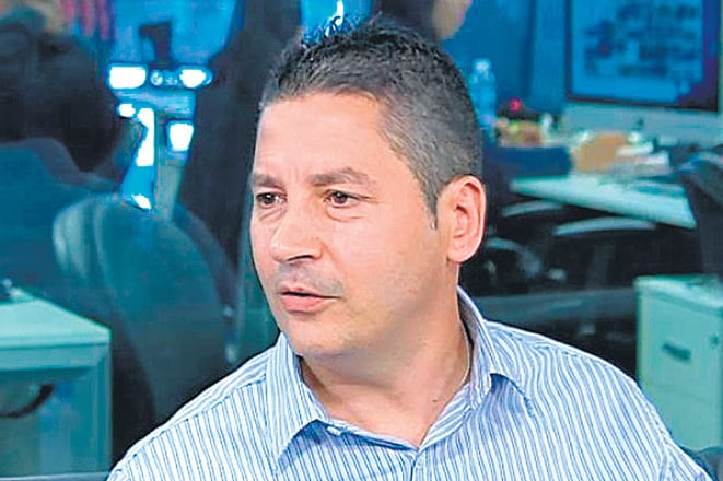 Menéndez reemplazó a Fernando Espinoza al frente del justicialismo en la provincia.