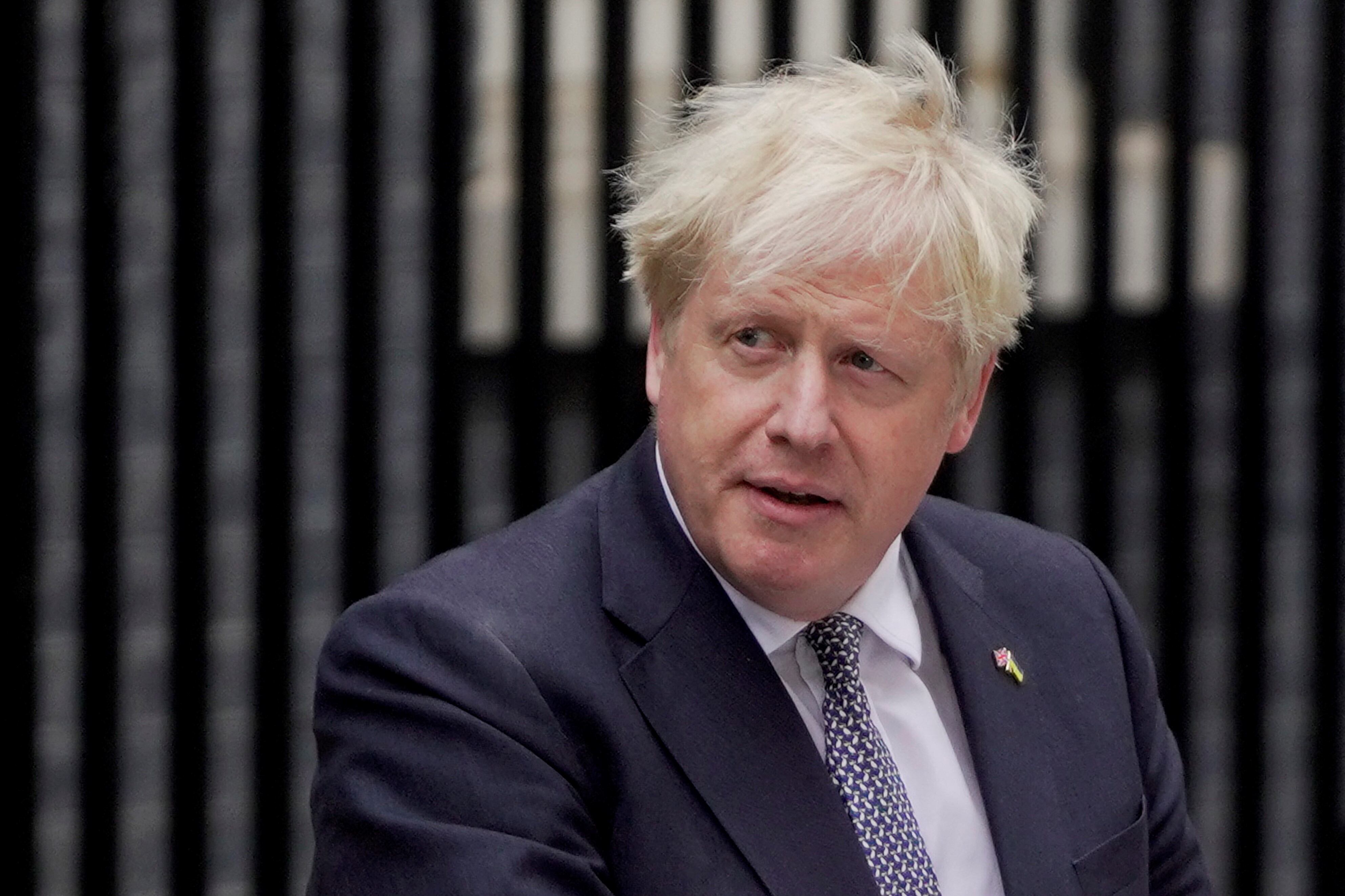 Tras su llegada al poder a mediados de 2019, Boris Johnson duró tres años al frente del gobierno británico. (AFP)
