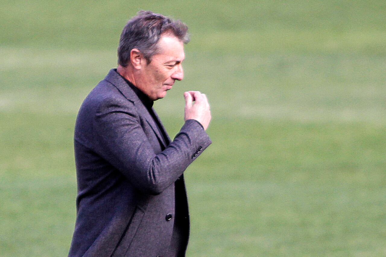 El técnico de Huracán Frank Darío Kudelka