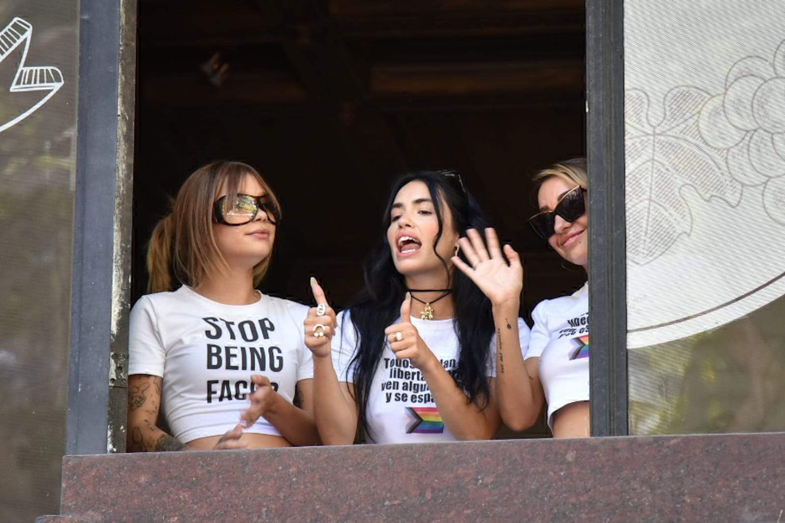 Taichu, Lali y María, juntas respaldando a la comunidad LGTBIQ+