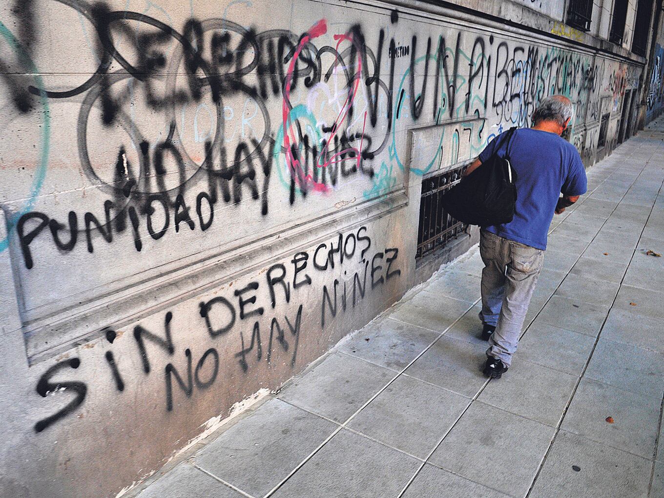 Frente del Instituto Luis Agote, en Palermo, un lugar de alojamiento de adolescentes en conflicto con la ley.