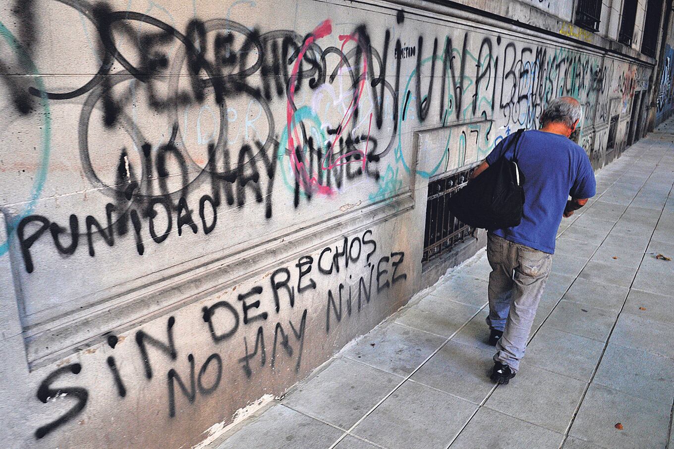 Frente del Instituto Luis Agote, en Palermo, un lugar de alojamiento de adolescentes en conflicto con la ley.