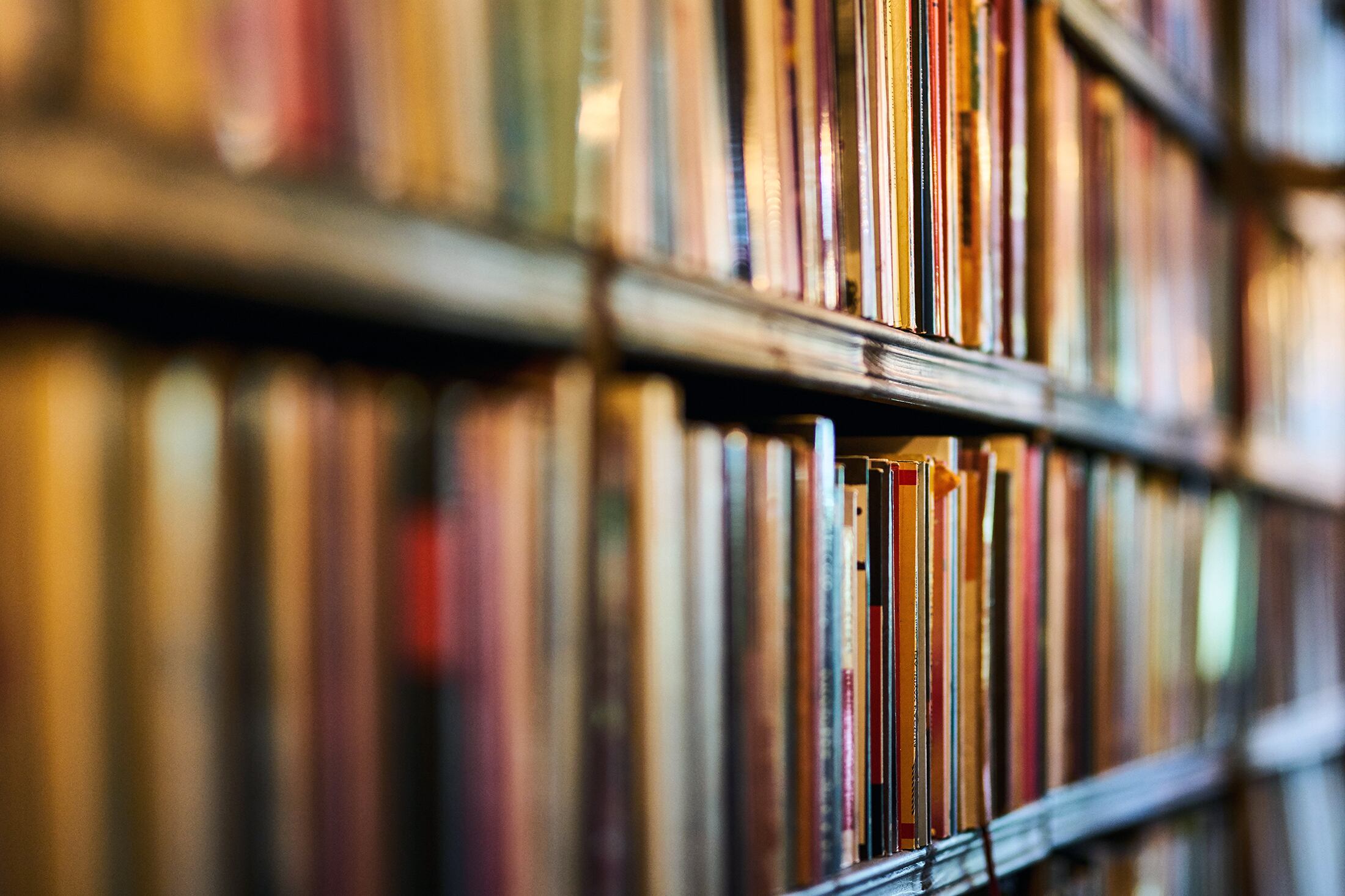 El "Ministerio" va a ser inaugurado el 26 de abril en la Feria del Libro (stand 1321, Pabellón Verde)