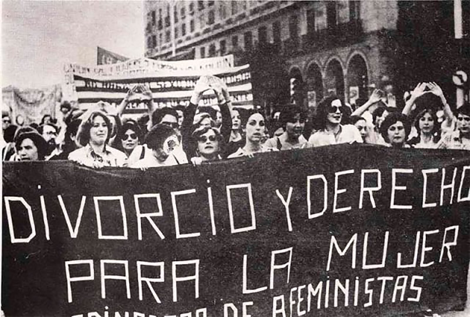 Una manifestación feminista en demanda del divorcio vincular anulado por la dictadura de 1955.