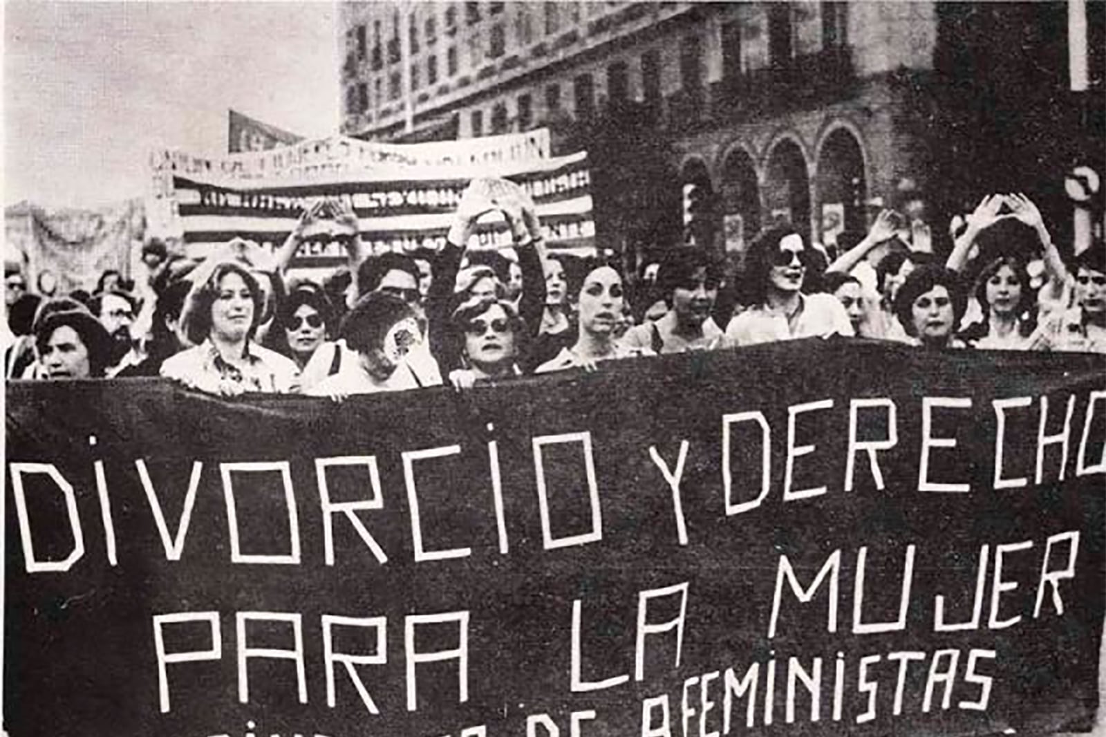 Una manifestación feminista en demanda del divorcio vincular anulado por la dictadura de 1955.