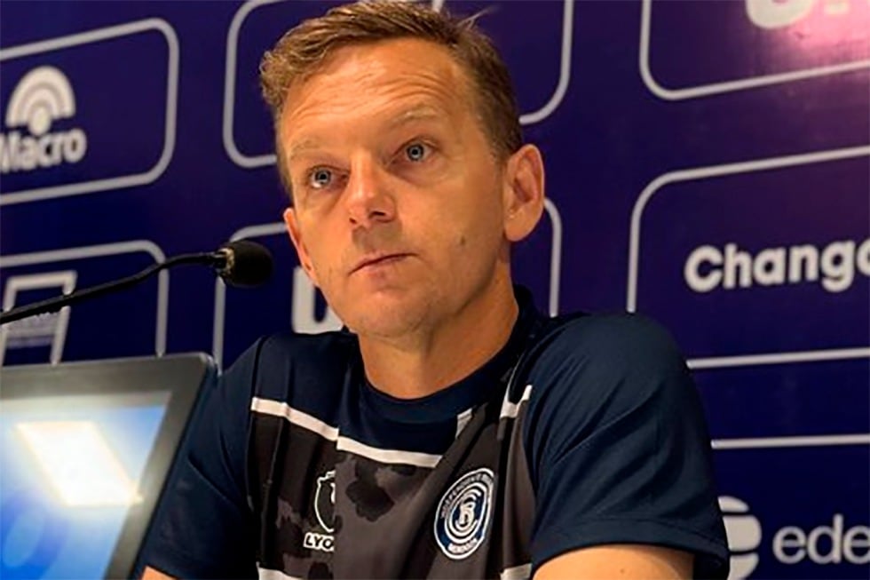 Martín Cicotello, entrenador de Independiente Rivadavia