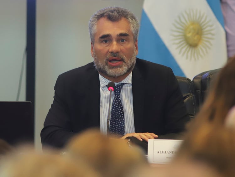 Vanoli dejó su cargo a las pocas semanas de la denuncia. 