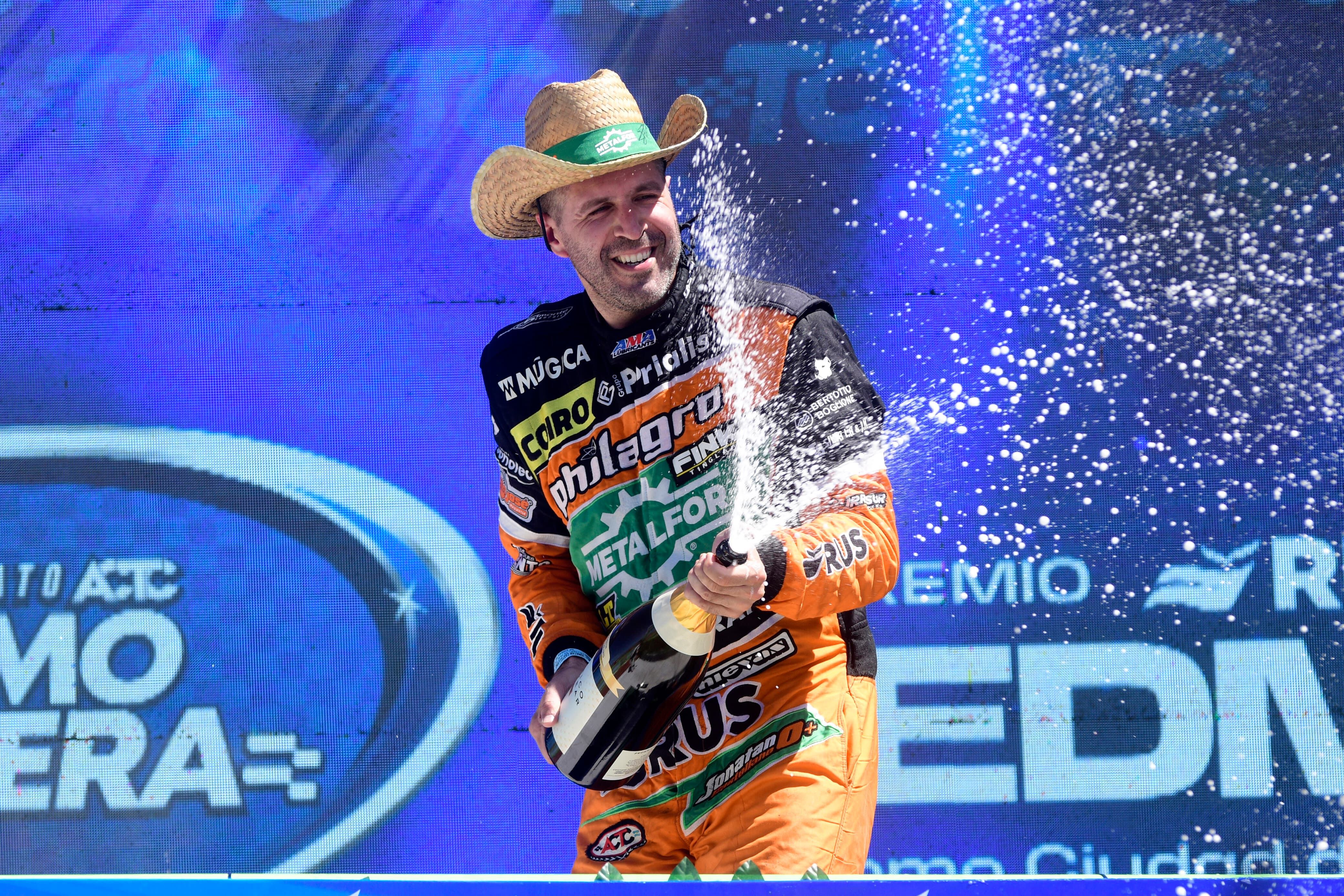 El de Lobería estuvo 56 carreras sin ganar.