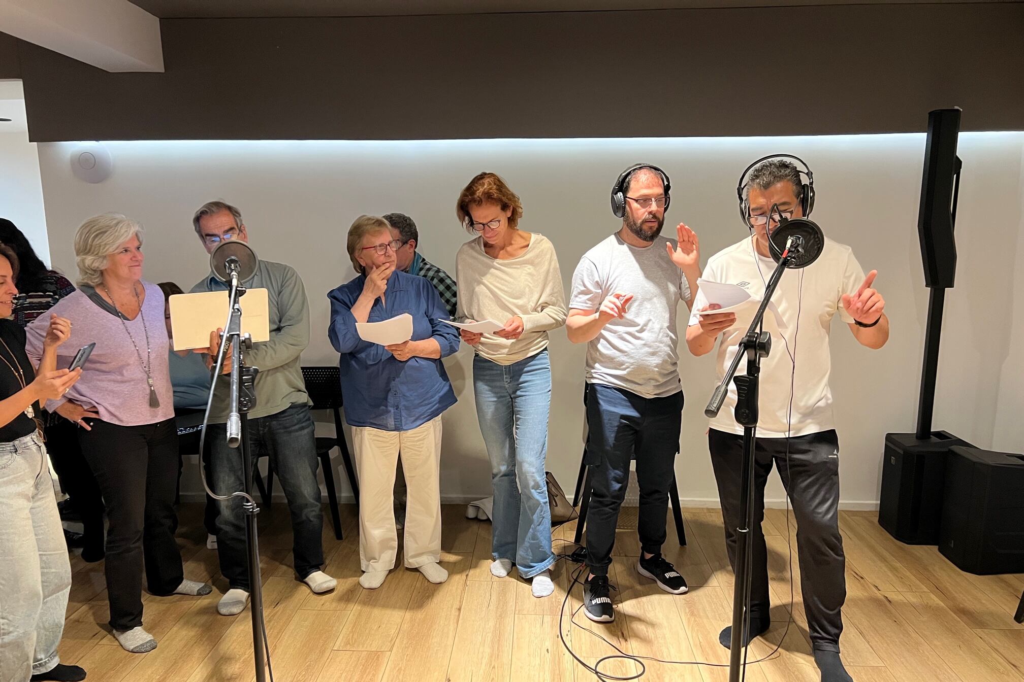 El elenco de RUTA 506 grabando.