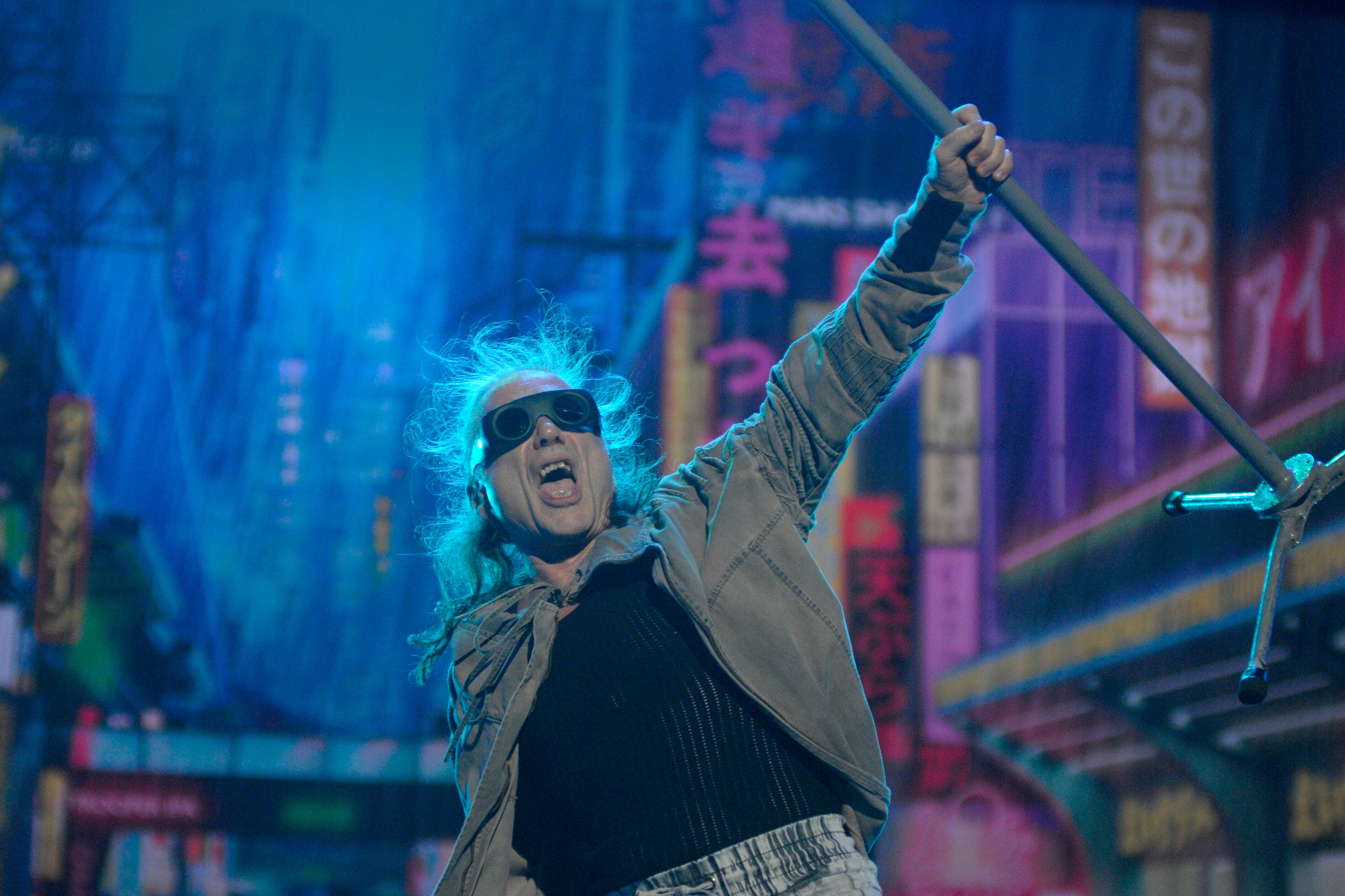 Bruce Dickinson dio cátedra sobre liderar una banda a los 66 años.