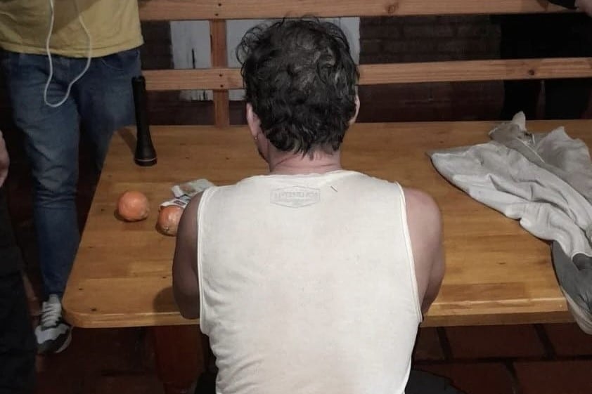 Desorientado, sucio y alimentandose con limones, así detuvieron a Sebastián Kiczka