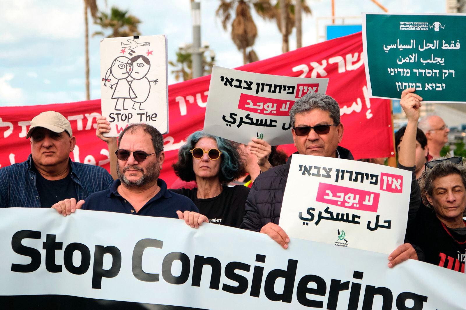 Cassif dice que se encuentra bajo amenaza en Israel, no puede ir a actos públicos sin custodia.