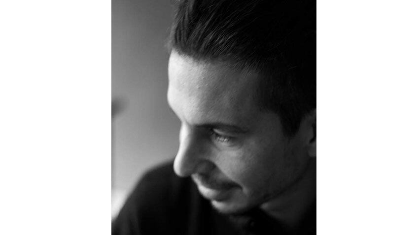 Esteban Viduzzi tiene 39 años; fue abusado entre los 6 y los 12 por un amigo de la familia.