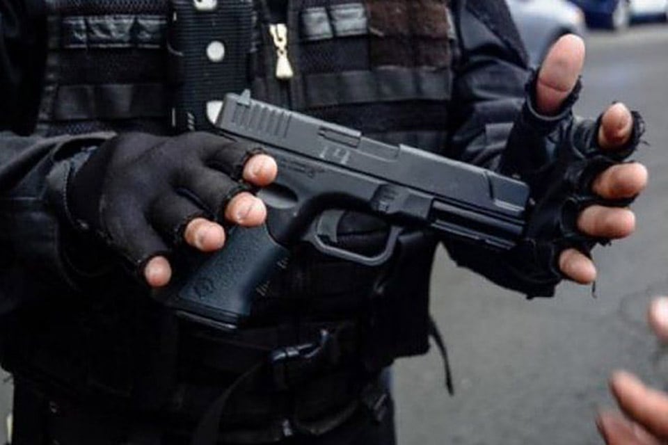 No hay precisión institucional sobre la catidad de armas policiales.