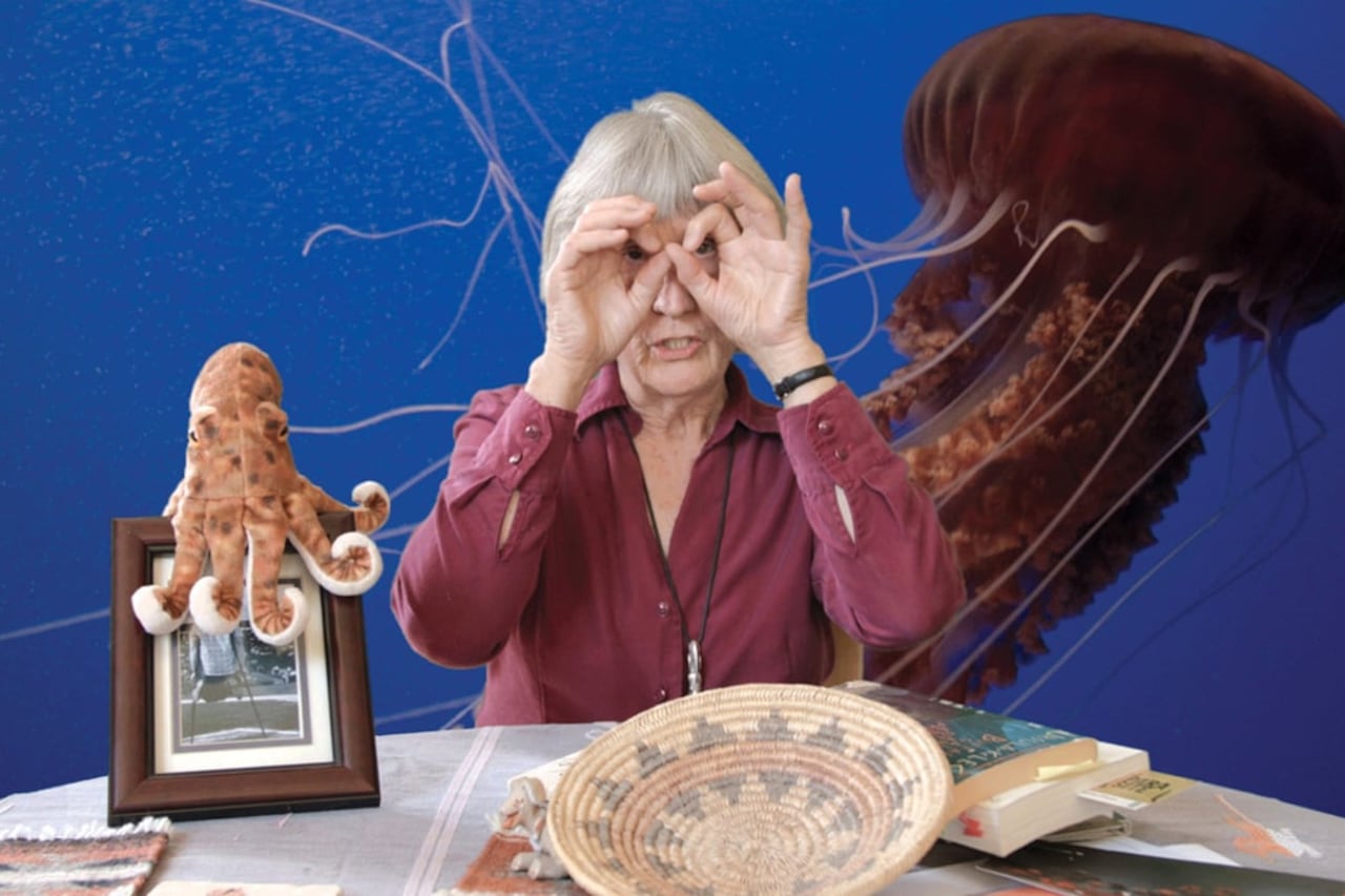 Still del documental de Fabrizio Terranova, Donna Haraway: Storytelling for Earthly Survival (2016)