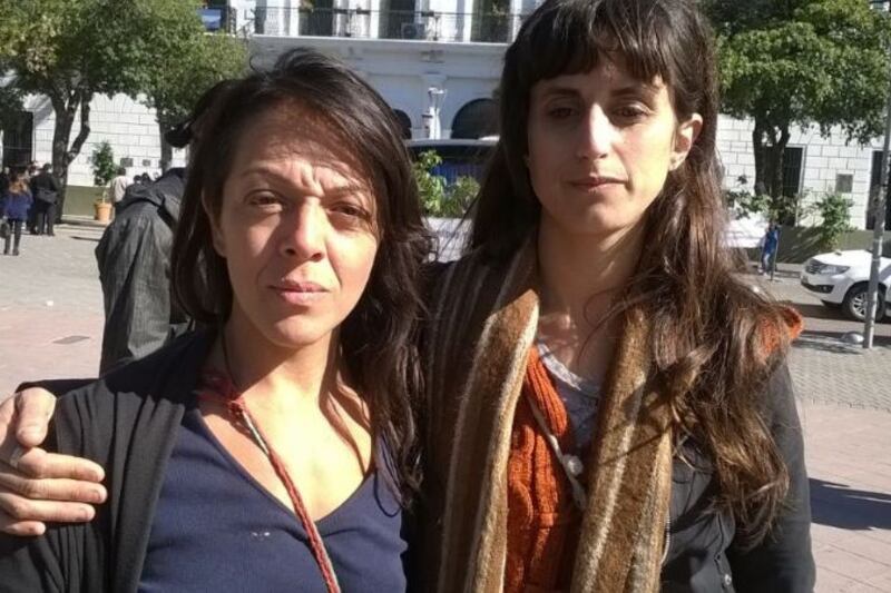 Fabiana y Pamela, días después del hecho.