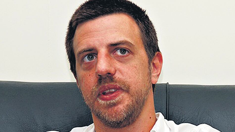 Kravetz contrató al ex comisario Villoldo, exonerado por la desaparición de 200 kilos de cocaína.