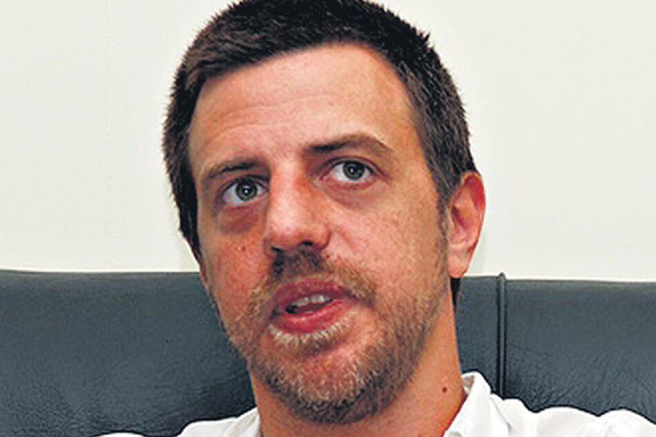 Kravetz contrató al ex comisario Villoldo, exonerado por la desaparición de 200 kilos de cocaína.