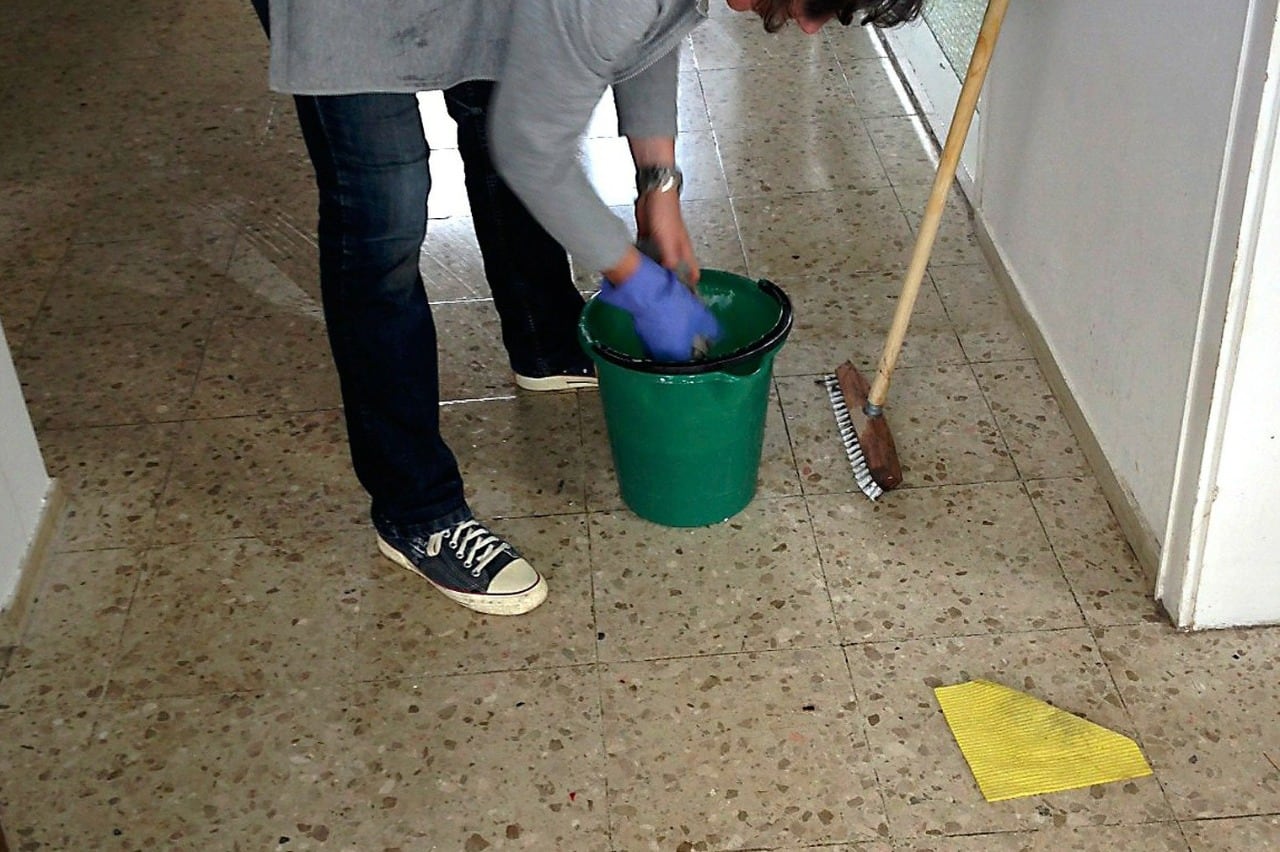 El aumento alcanza a quienes desempeñan tareas domésticas, los caseros y las personas que cuidan a terceros.