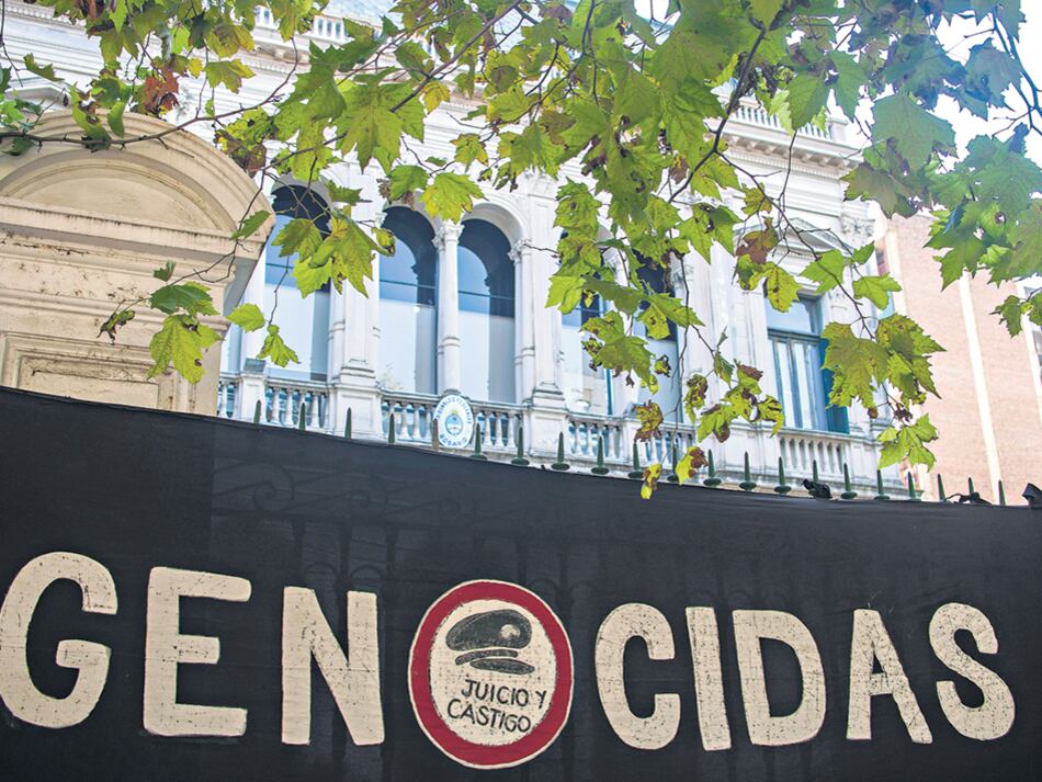 Actualmente hay 518 represores beneficiados con el arresto domiciliario.