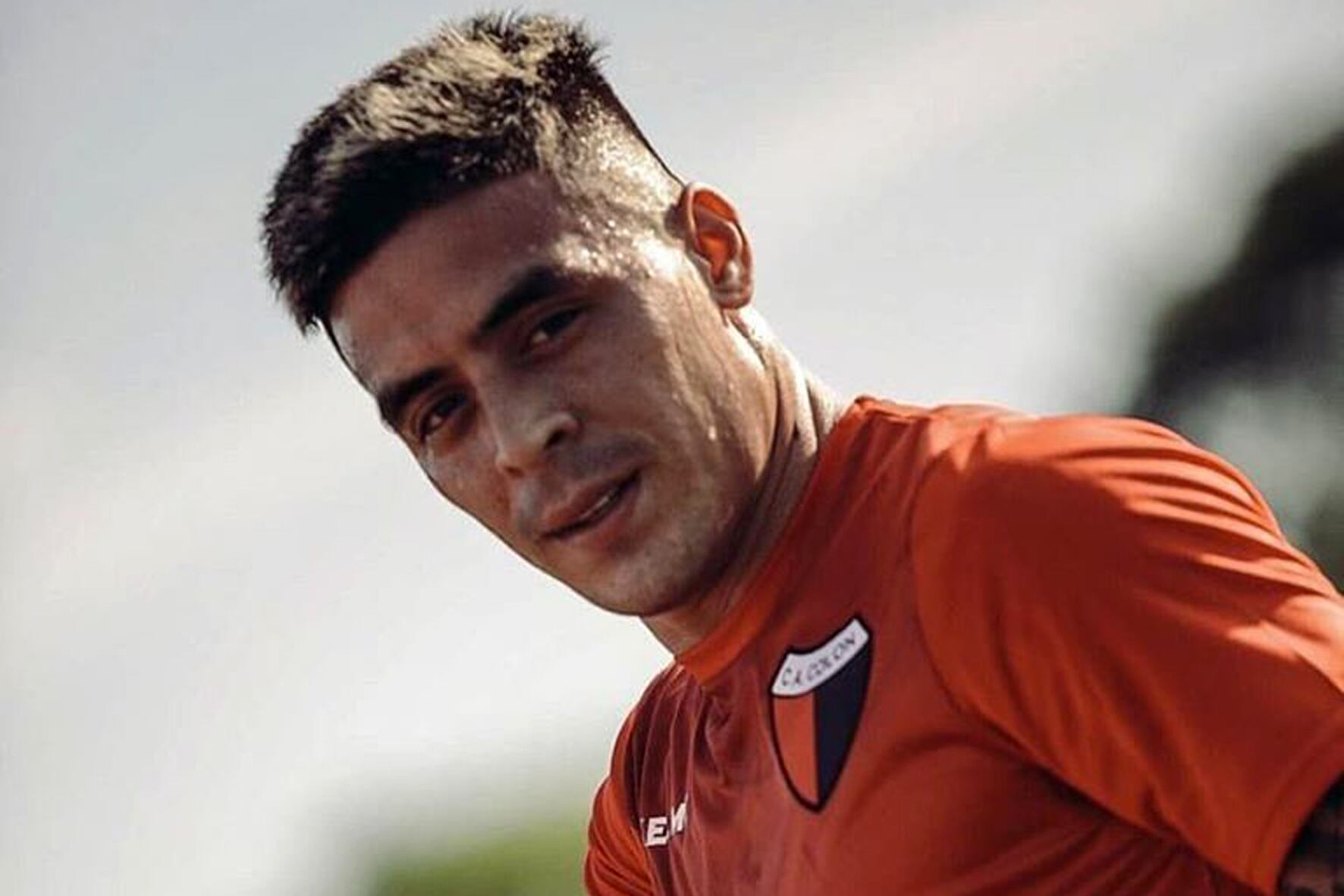 El delantero Brian Fernández.