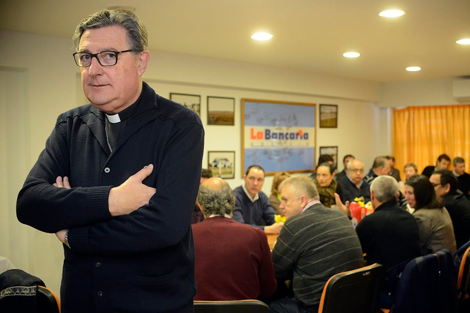 El arzobispo de Rosario, Eduardo Martín, uno de los que firmó el documento.