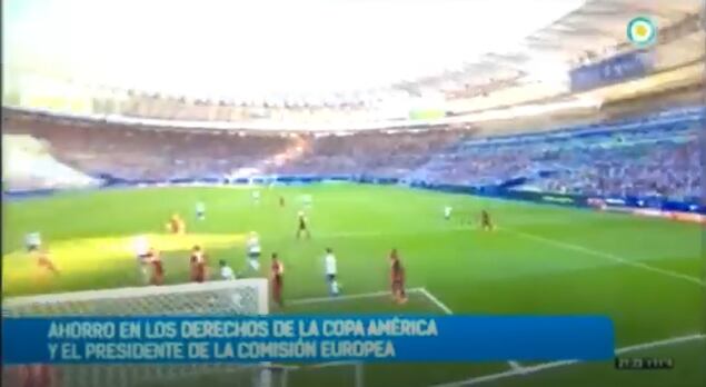 "Ahorro en los derechos de la Copa América y el presidente de la Comisión Europea", el confuso zócalo del spot.